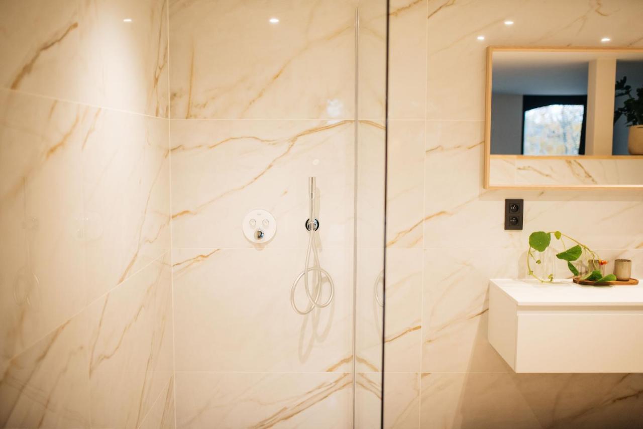 Chambres D'Hotes Eucalyptus Et Glycine ジャンバル エクステリア 写真