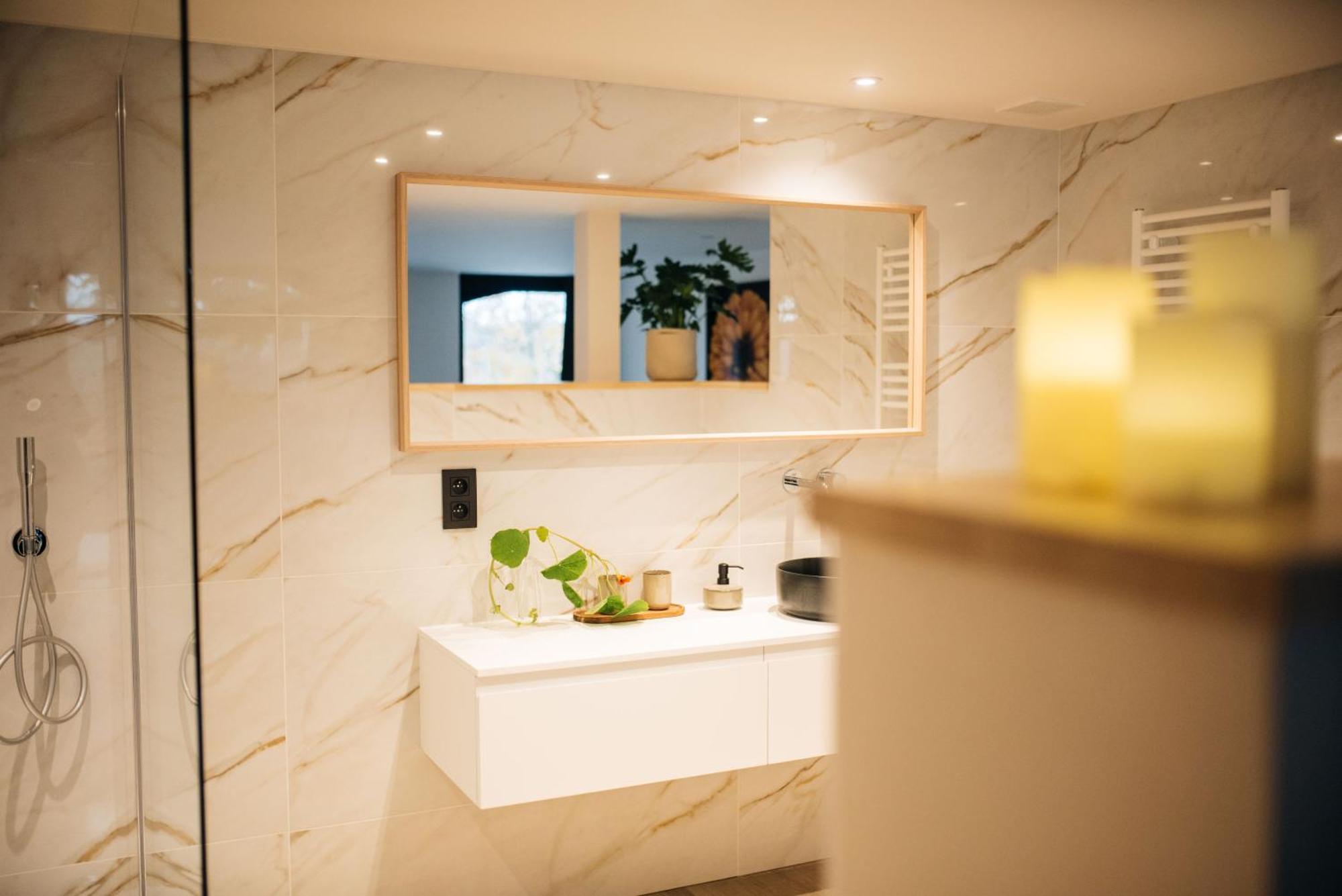 Chambres D'Hotes Eucalyptus Et Glycine ジャンバル エクステリア 写真